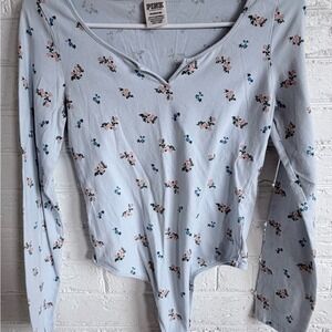 PINK Victoria's Secret‎ Light Blue Floral Long Sleeve Bodysuit Size S